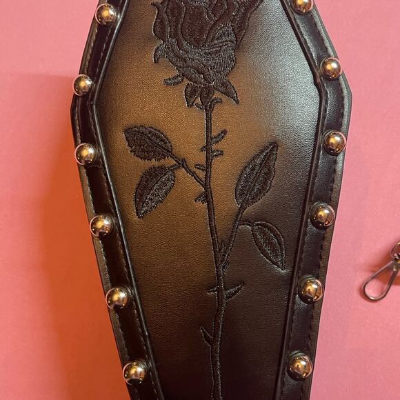 Source Unknown Handbags - Gothic Coffin Crossbody Bag with Rose Embroidery | Black
